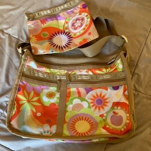 Le sportsac bag and pouch